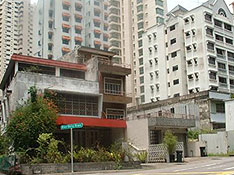 350 – 358A River Valley Rd | 2004 | $16.5 million
Buyer: Chiu Teng Enterprises Pte Ltd